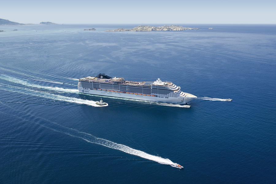 Лайнер MSC Divina